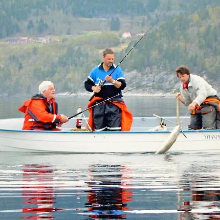 Сasa de vacaciones 10 Person In Eidsvag-by Traum Rød