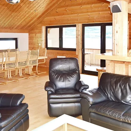 Сasa de vacaciones 10 Person In Eidsvag-by Traum *