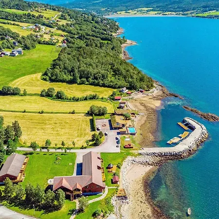 Сasa de vacaciones 10 Person In Eidsvag-by Traum *