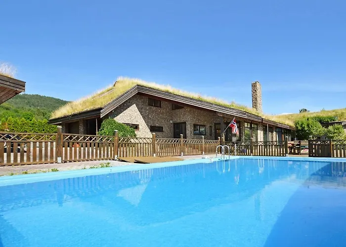 10 Person In Eidsvag-by Traum Vakantiehuis