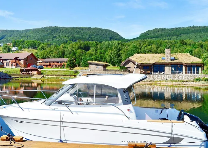 10 Person In Eidsvag-by Traum 度假居